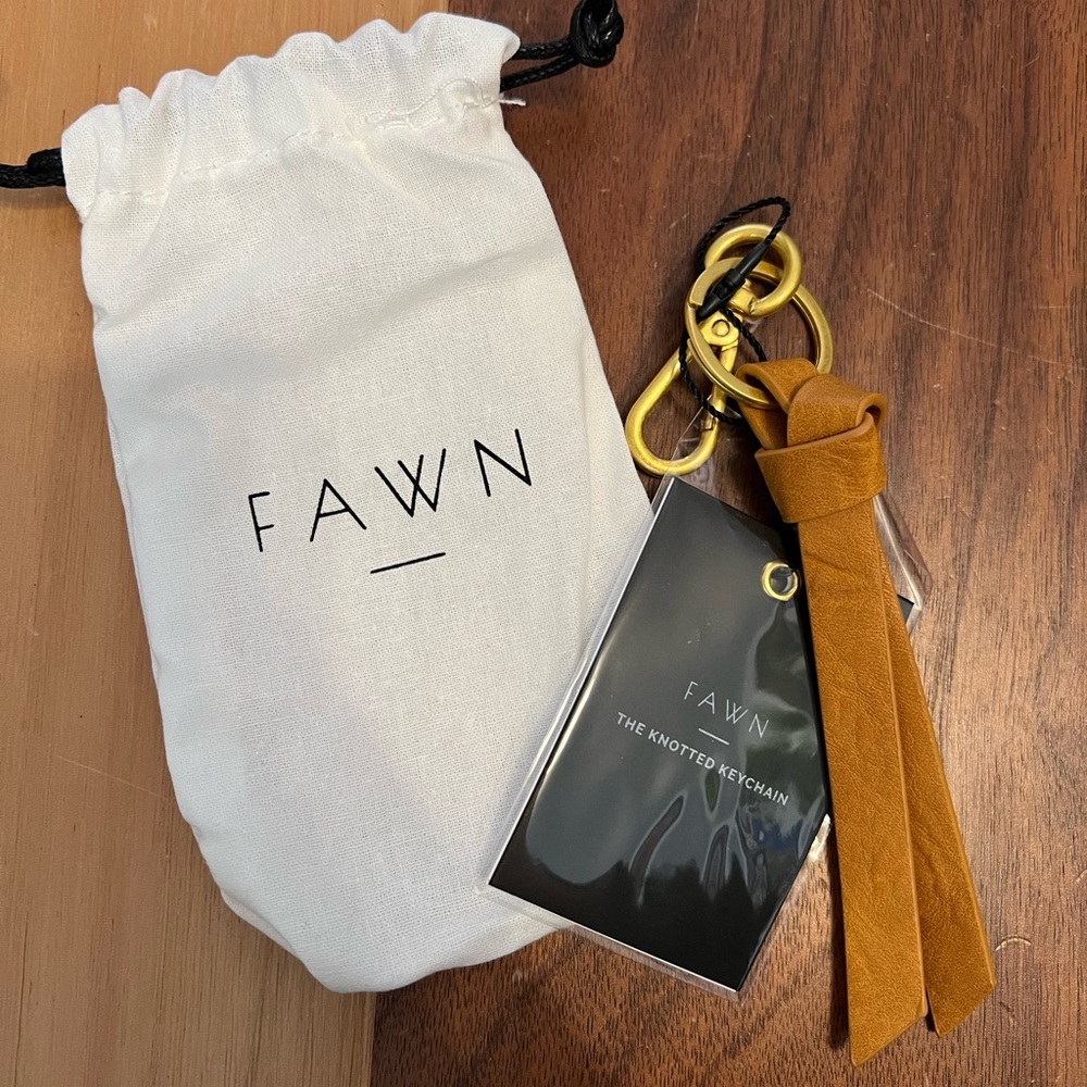 Fawn Design knot keychain